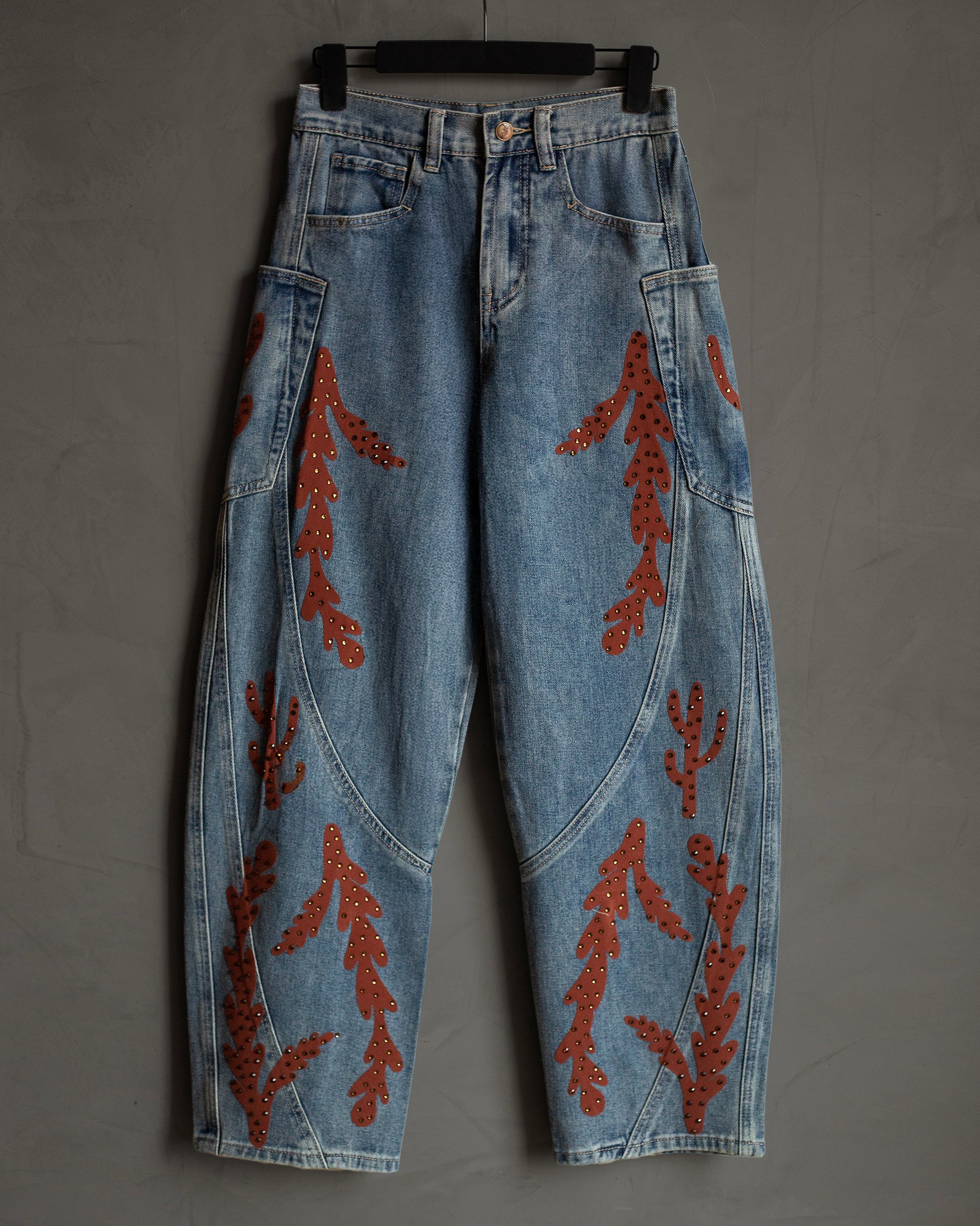 Barrel jeans cactus con cristales