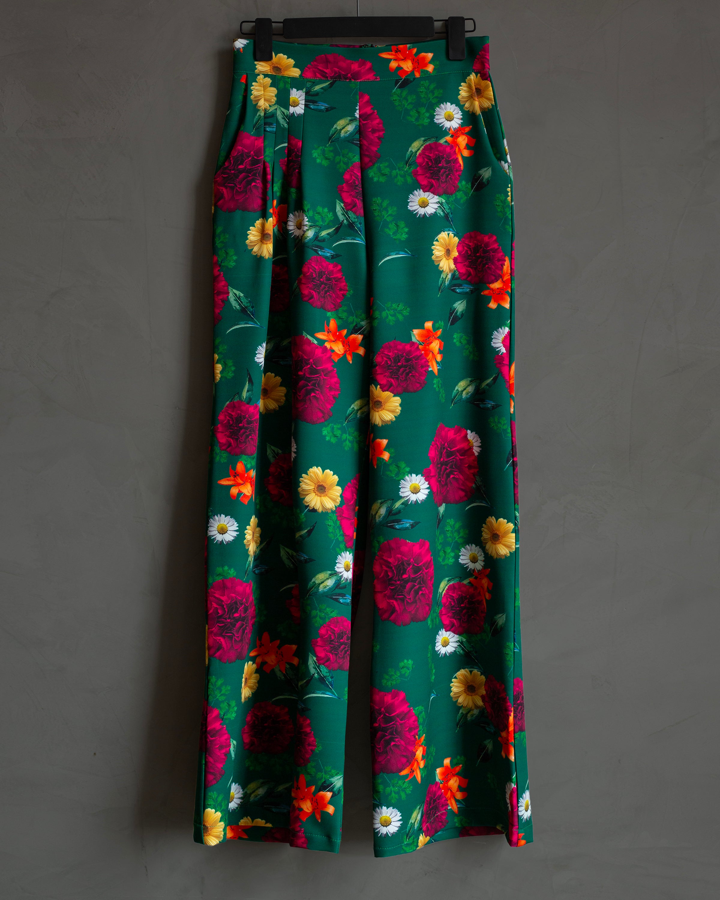 Tailored pants verde con flores