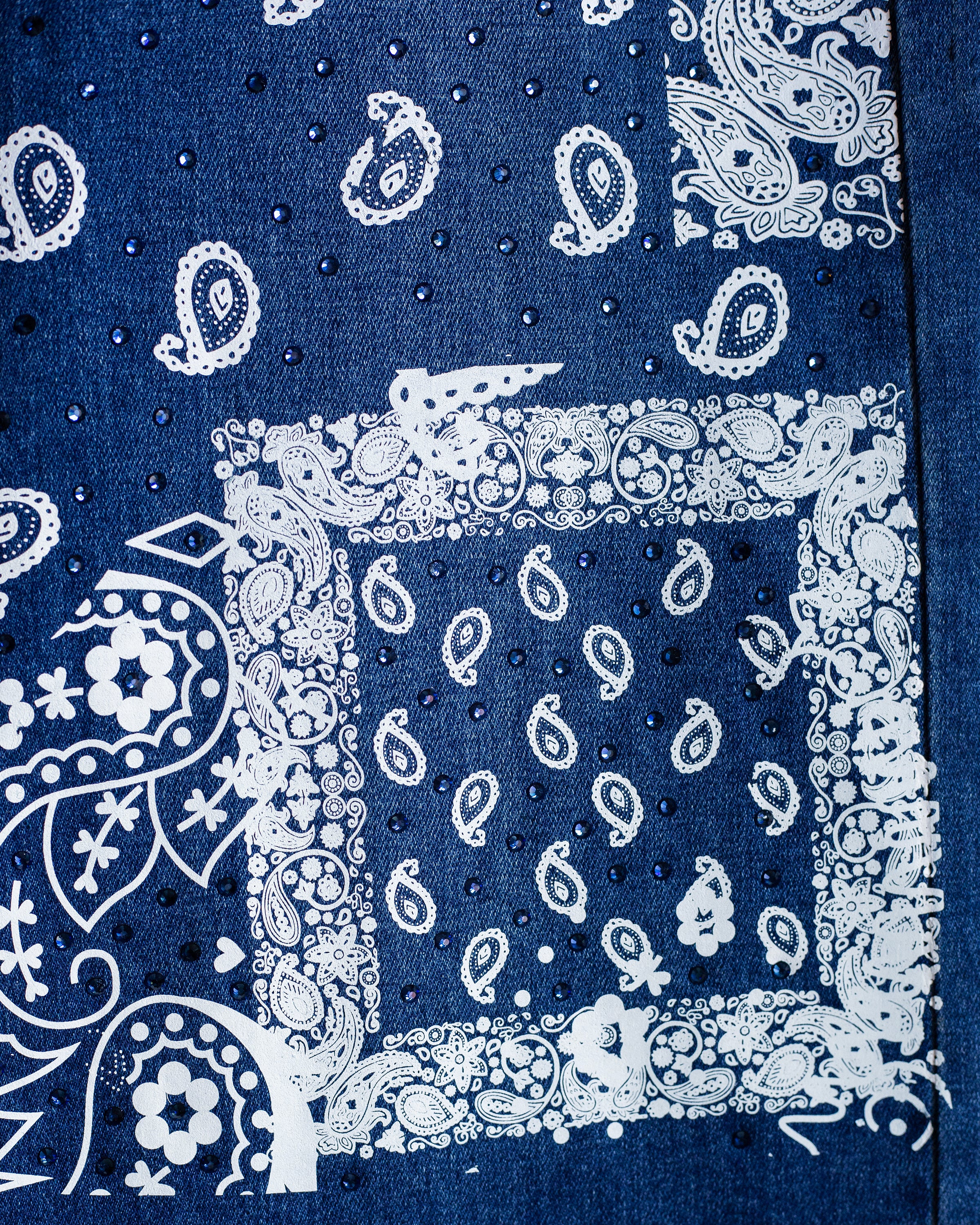 Wide leg jeans bandana