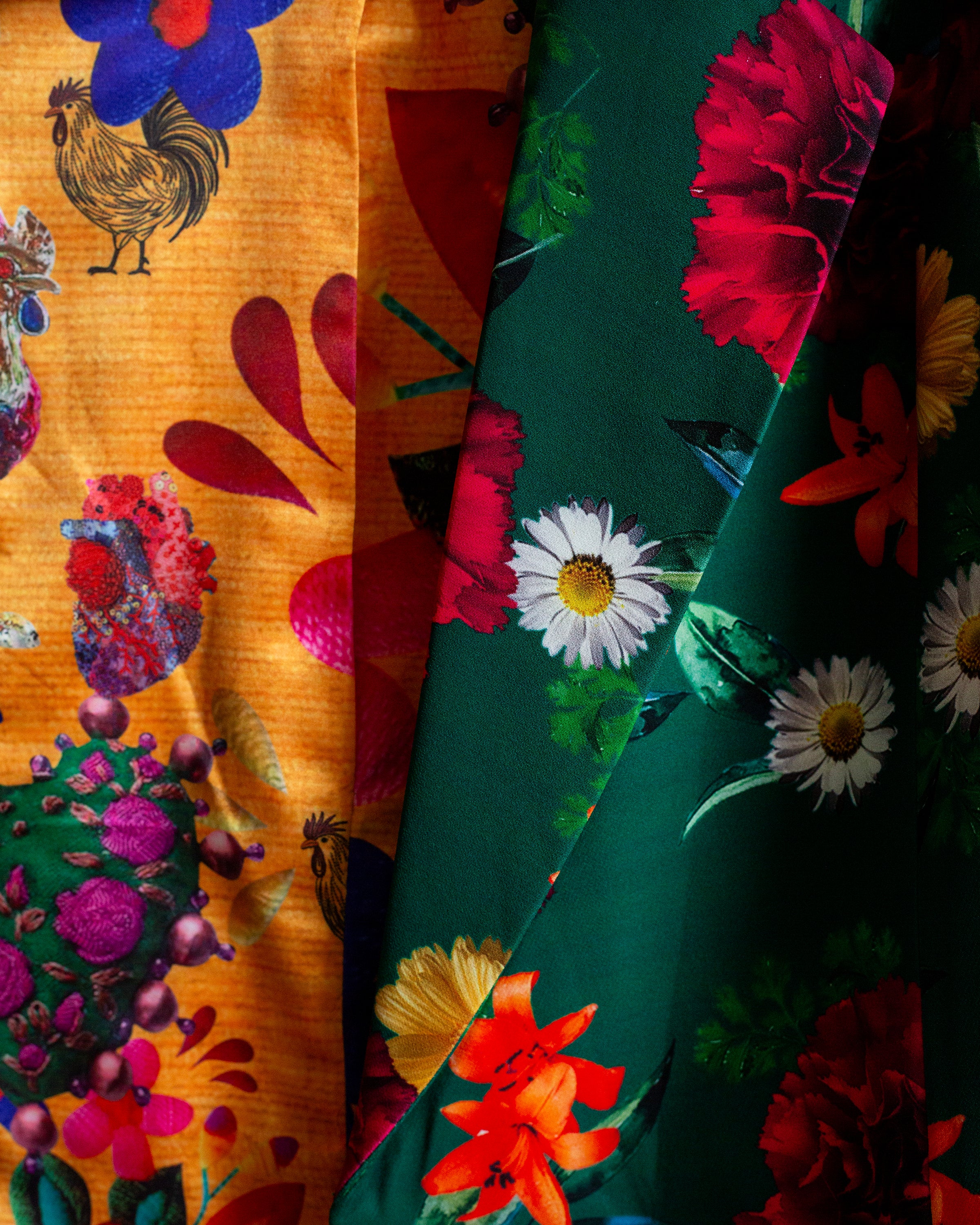 Saco verde con flores "Flowers are always..."