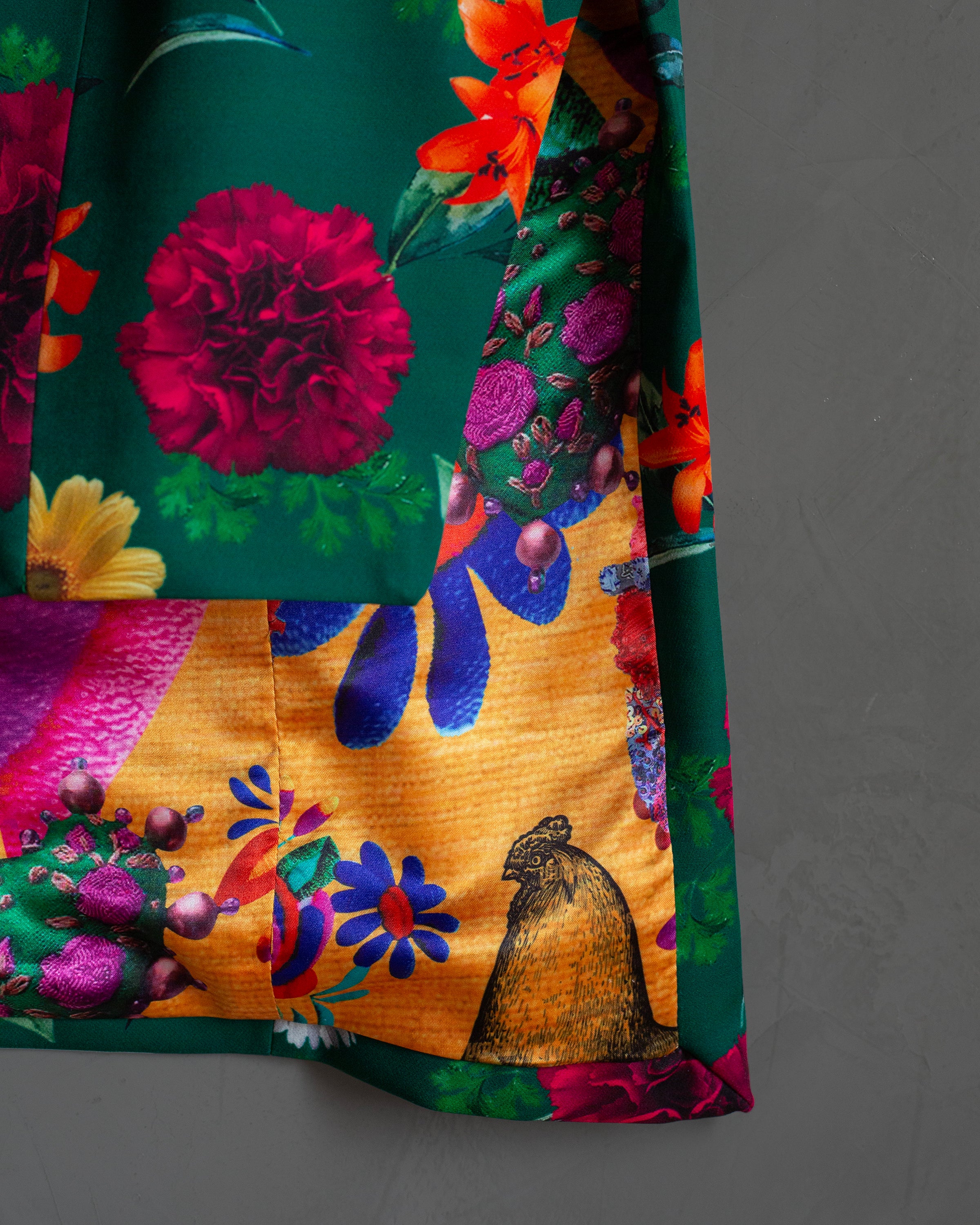 Saco verde con flores "Flowers are always..."
