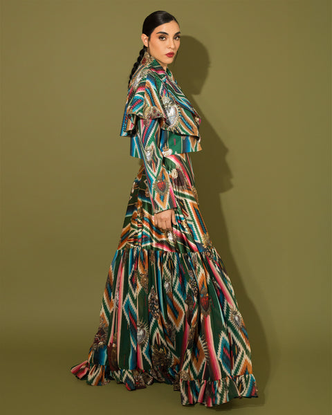 Cropped blazer con capa zarape con cristales