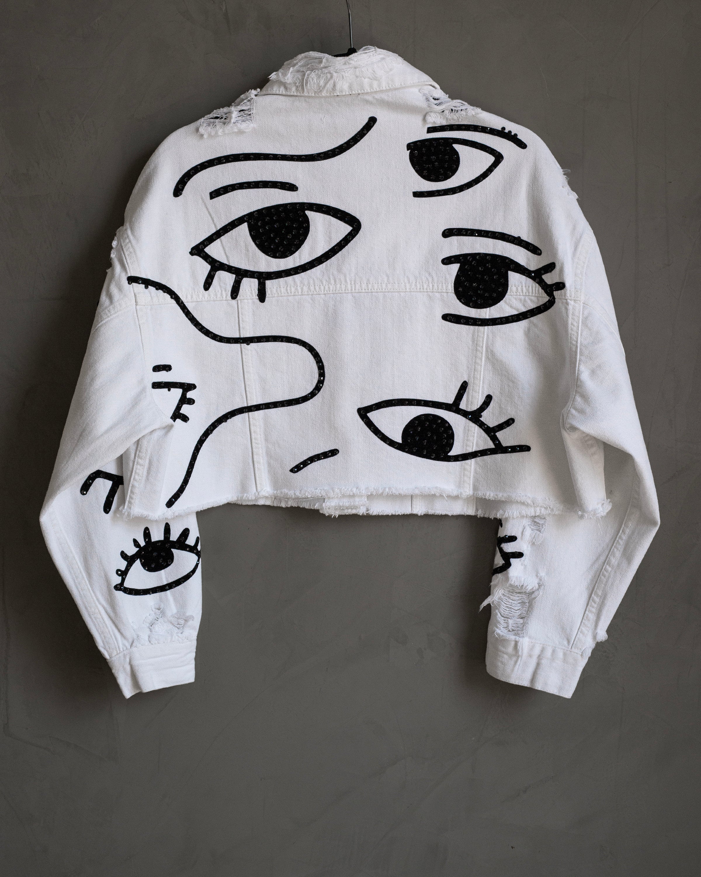 White denim jacket Ojos