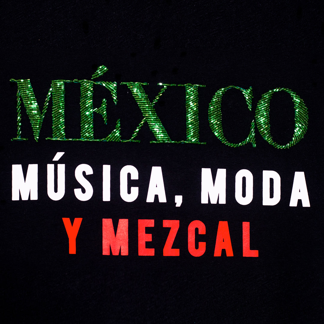 Ripped tee negra México, música, moda y mezcal
