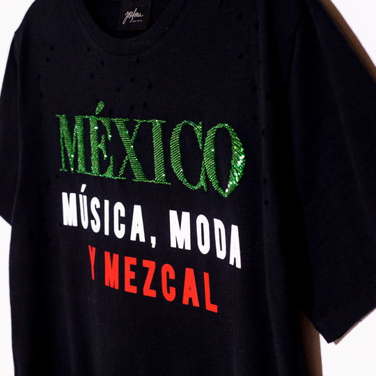 Ripped tee negra México, música, moda y mezcal