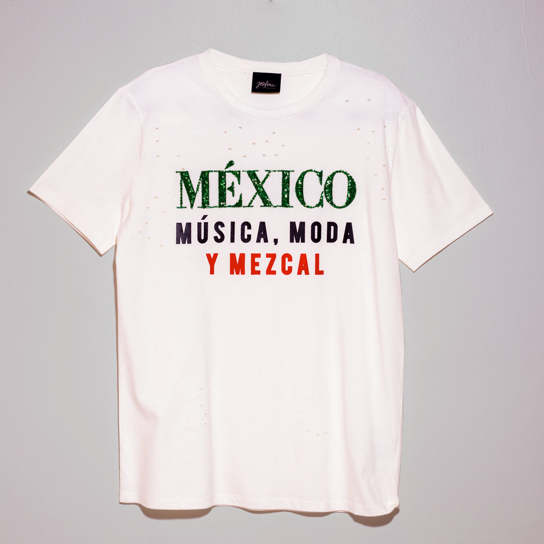 Ripped tee blanca México, música, moda y mezcal
