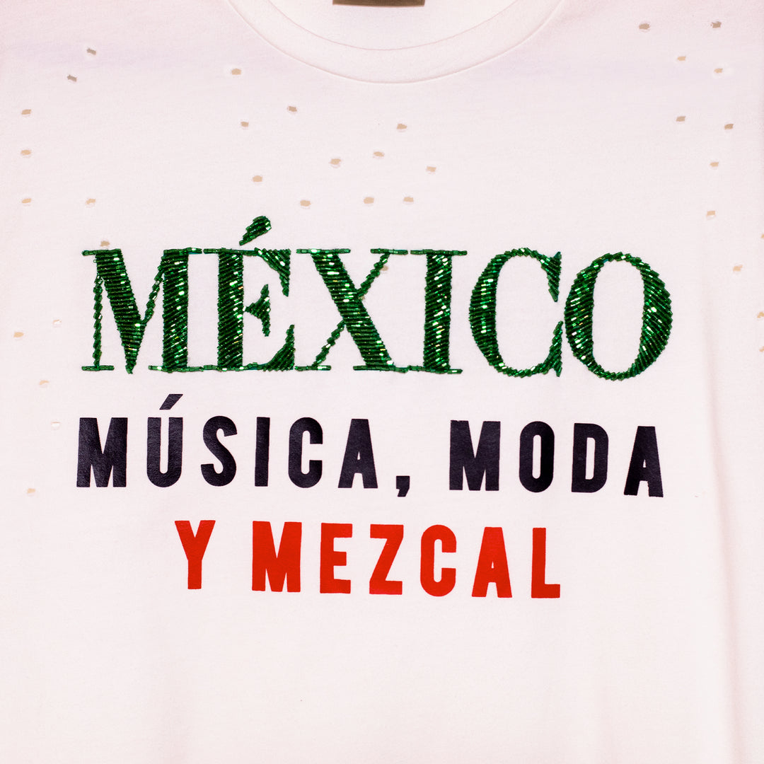 Ripped tee blanca México, música, moda y mezcal