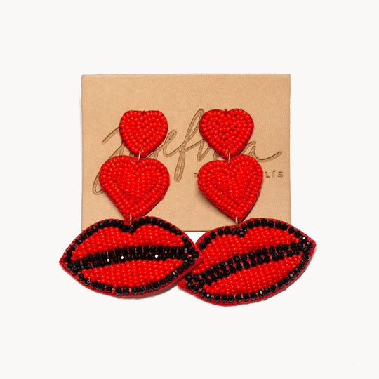 Aretes labios chaquiras