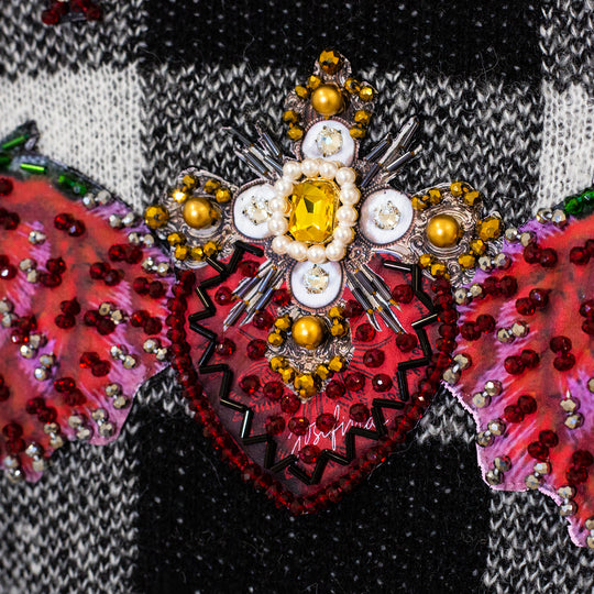 SWEATER CUADROS CON FLORES BORDADAS