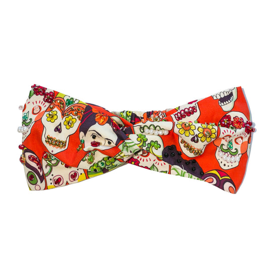 Turbante naranja Frida y calaveras