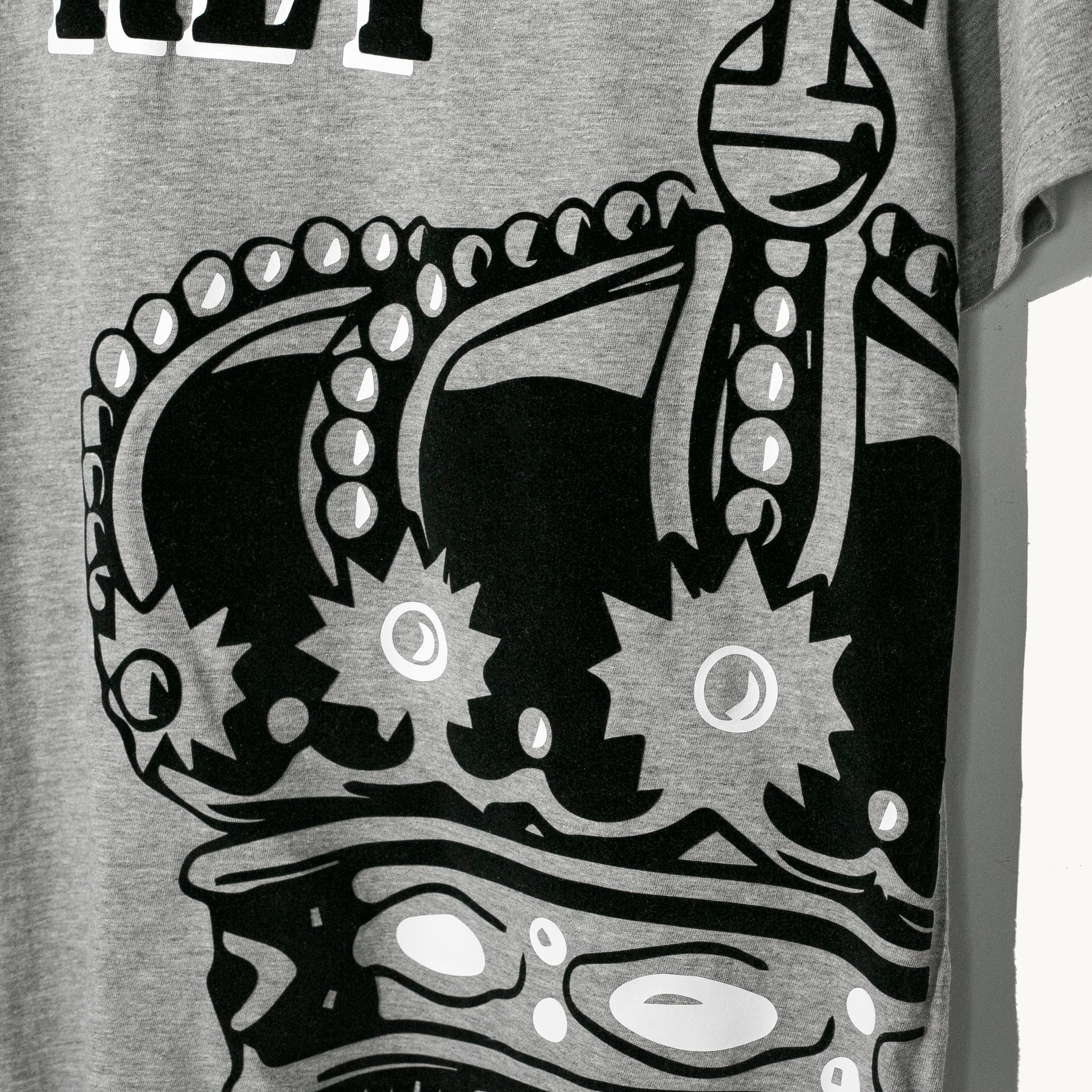 PLAYERA GRIS "EL REY"