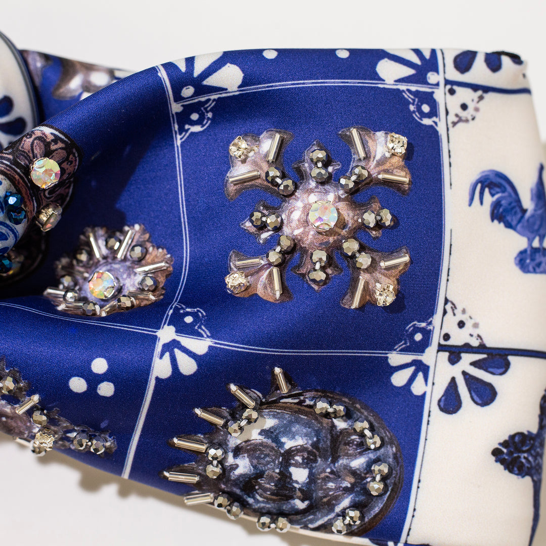 Turbante blue corazones bordado