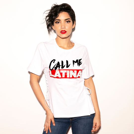 BLUSA BLANCA CON CINTILLAS "CALL ME LATINA"