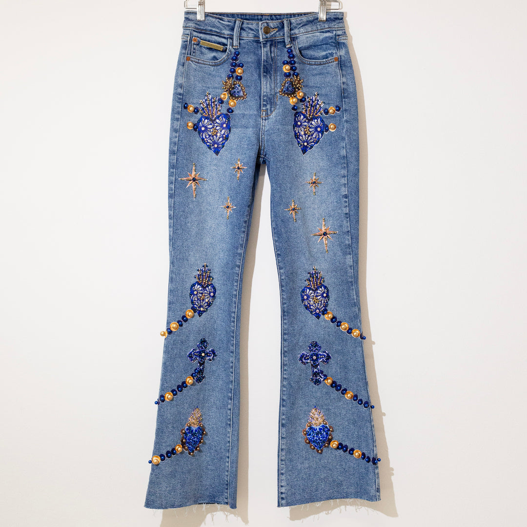 Flared jeans sagrados corazones azules