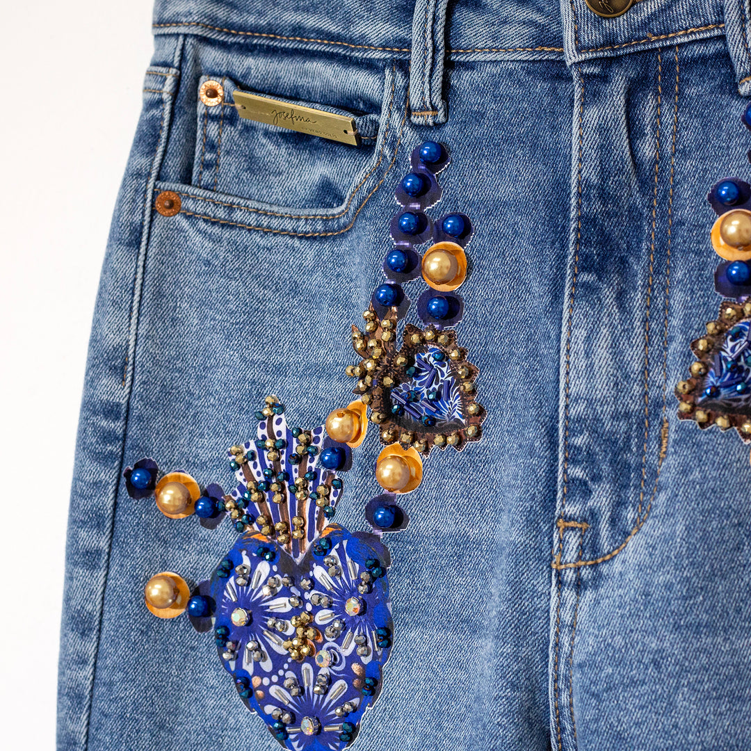 Flared jeans sagrados corazones azules