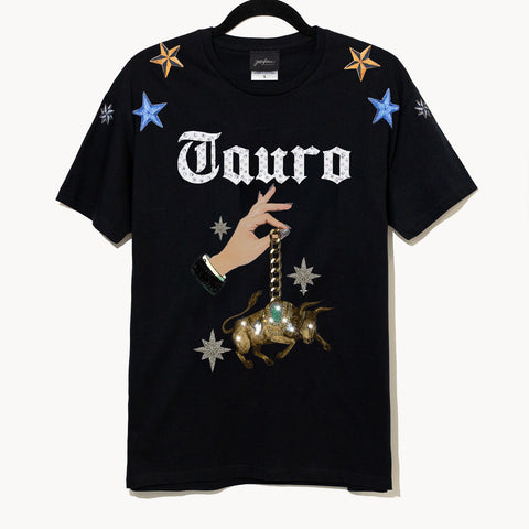 T shirt negra Tauro bordada